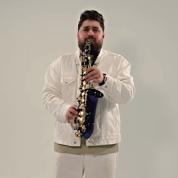 Artur Petrosyan - Ushacel Em
