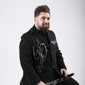 Artur Petrosyan - Voch Avel Voch Pakas