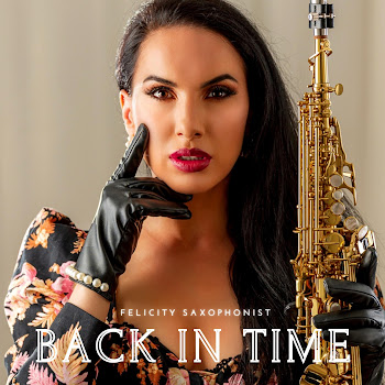 Felicity Saxophonist - Wonderful Life