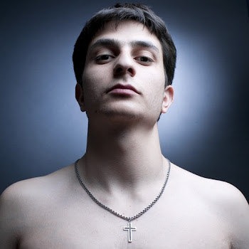H.t. Hayko - Es Hognel Em